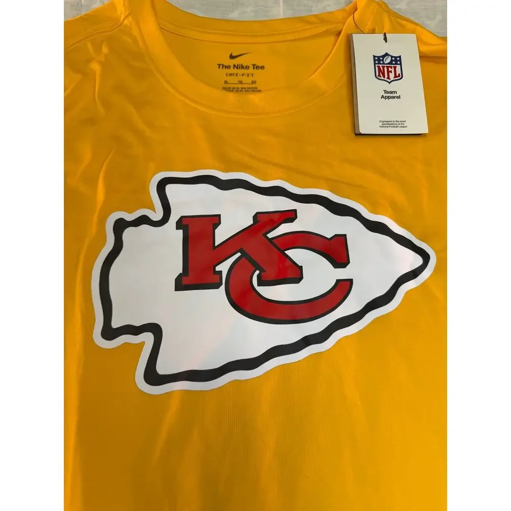 Nike Men’s Kansas City Chiefs Dri-Fit Logo Essential T-Shirt Yellow